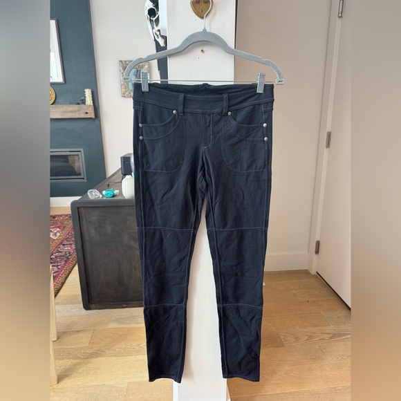 Athleta Charcoal Joggers - Picture 1 of 3